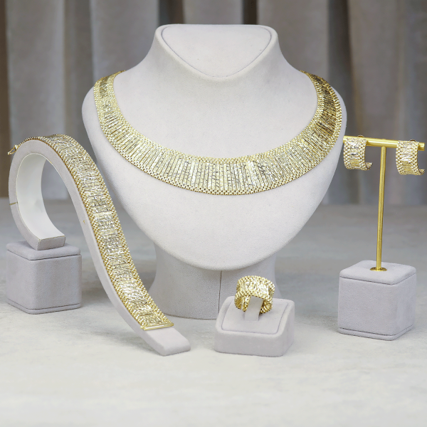Kleopatra Set 4