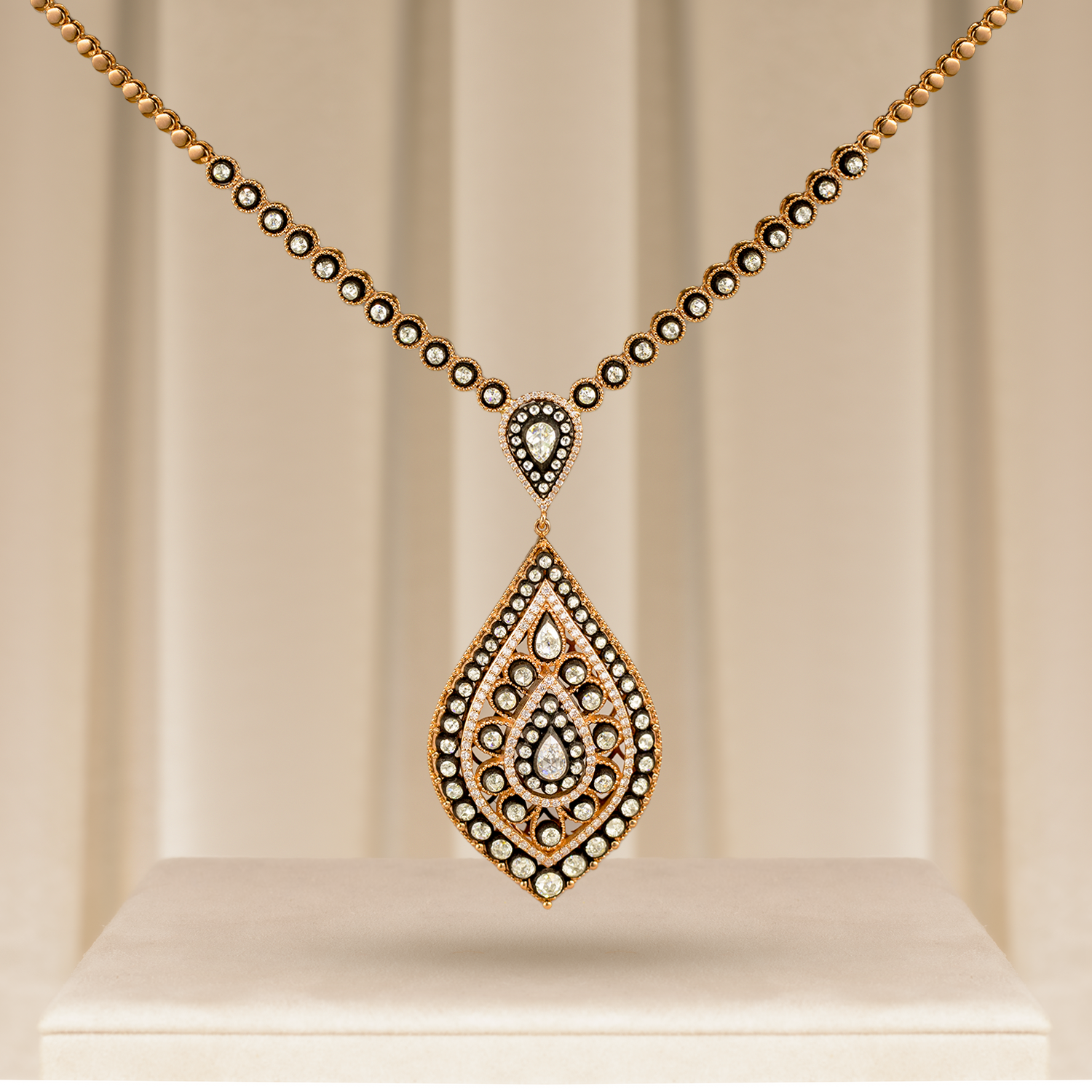 4.03 Karat Elmas Set